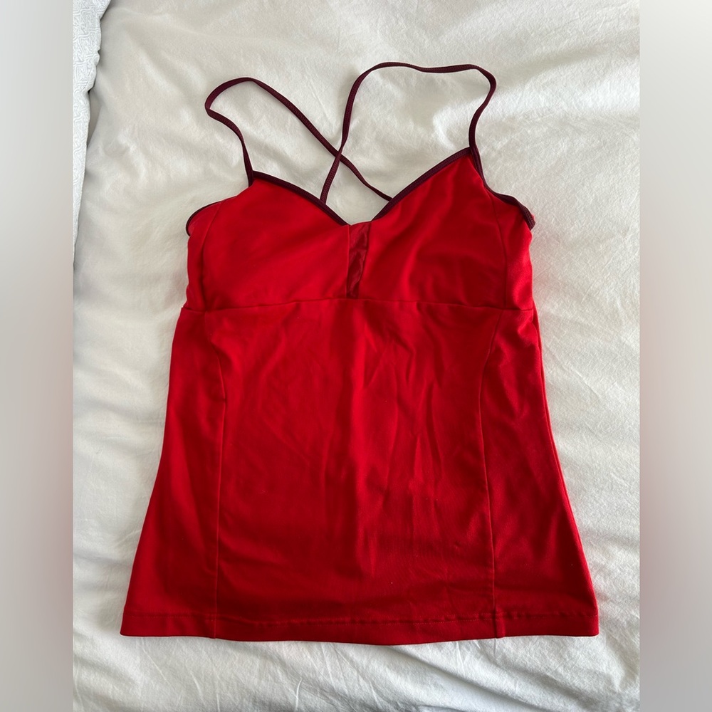 Alo Via Long Bra Tank in Ruby Red/Deep Plum; size M; shelf bra